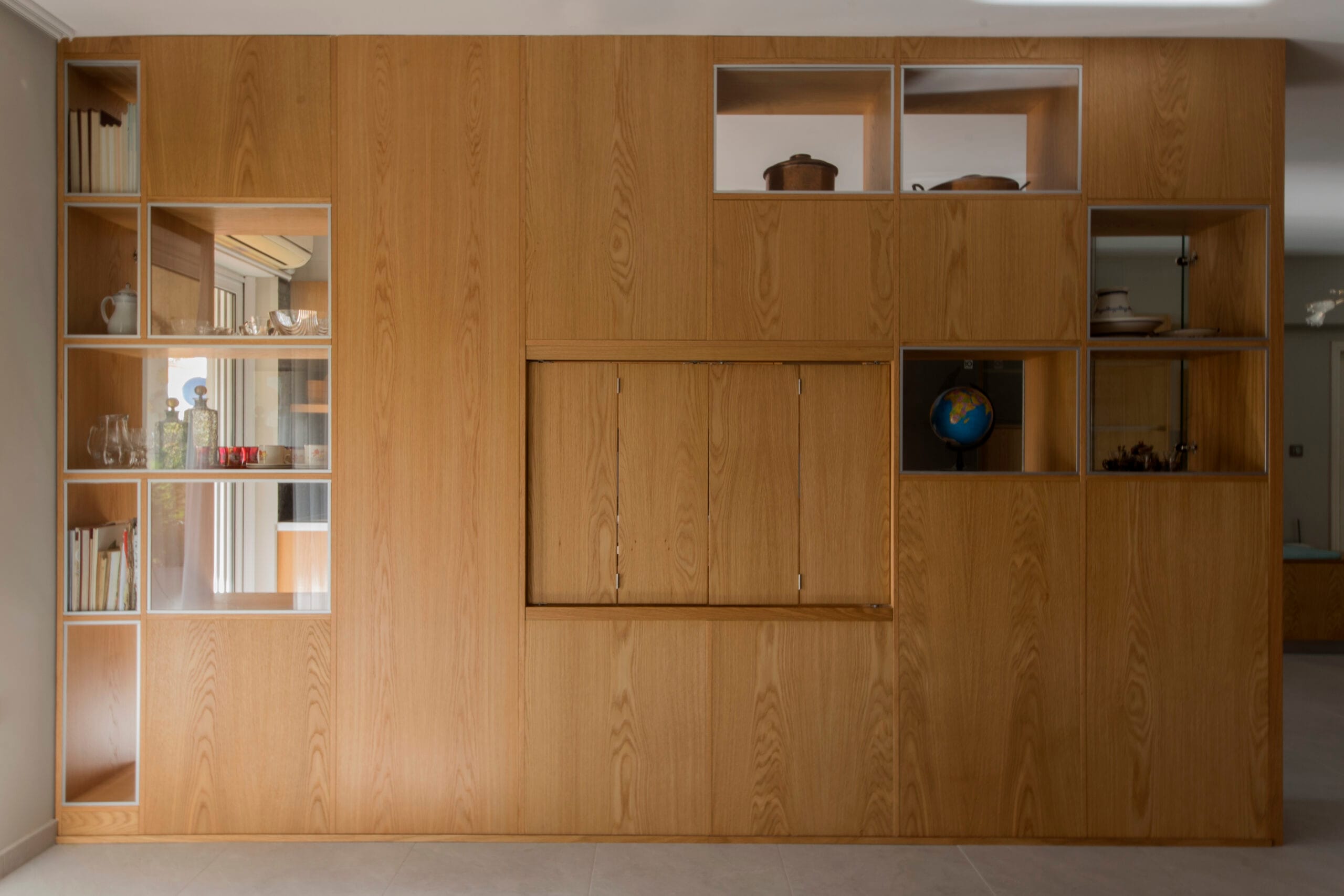Modular wall, interior design, oak furniture