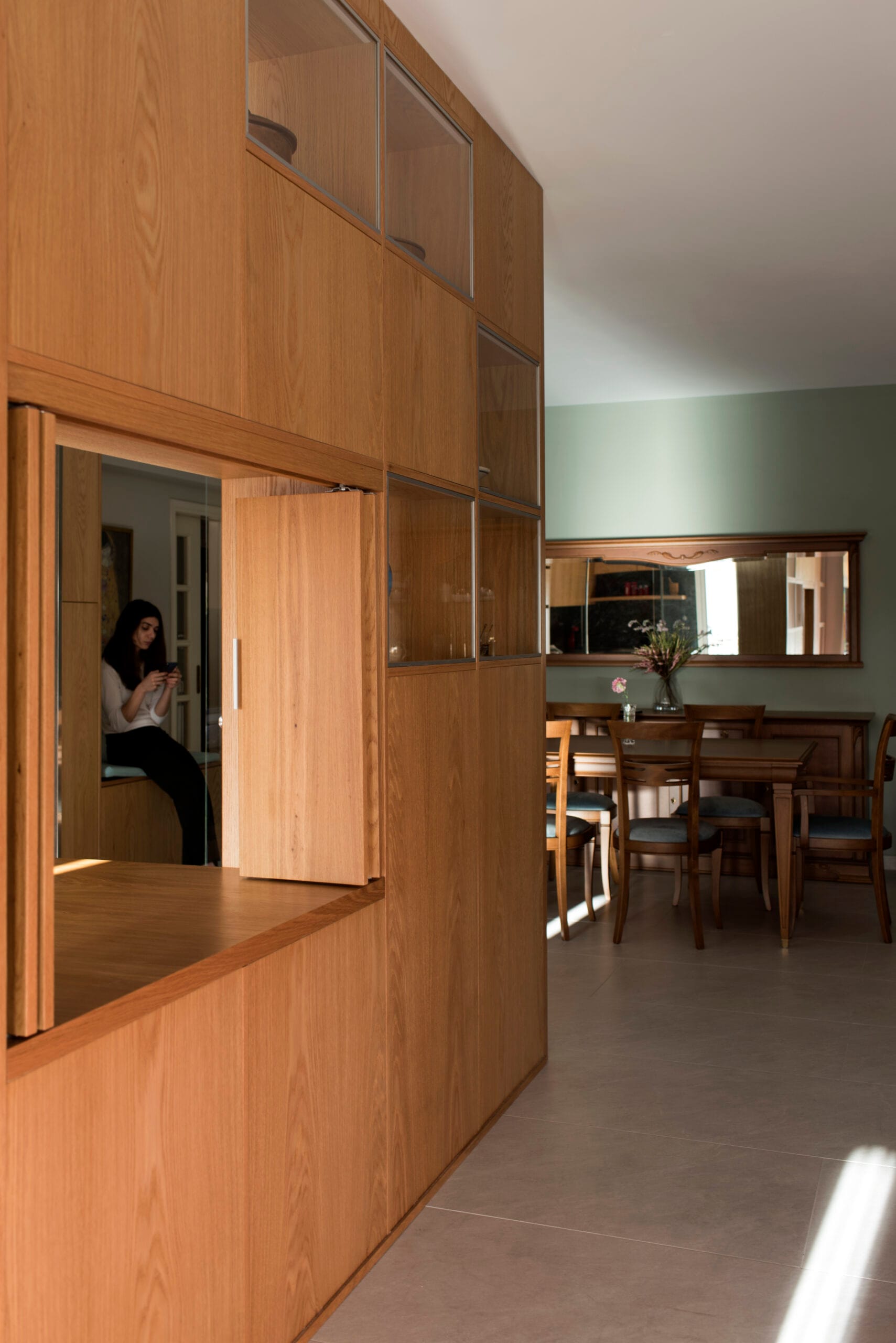 Modular wall, interior design, oak furniture